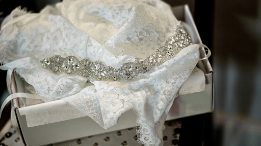 wedding dress preservation kit